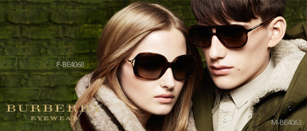 Model's wearing 4073