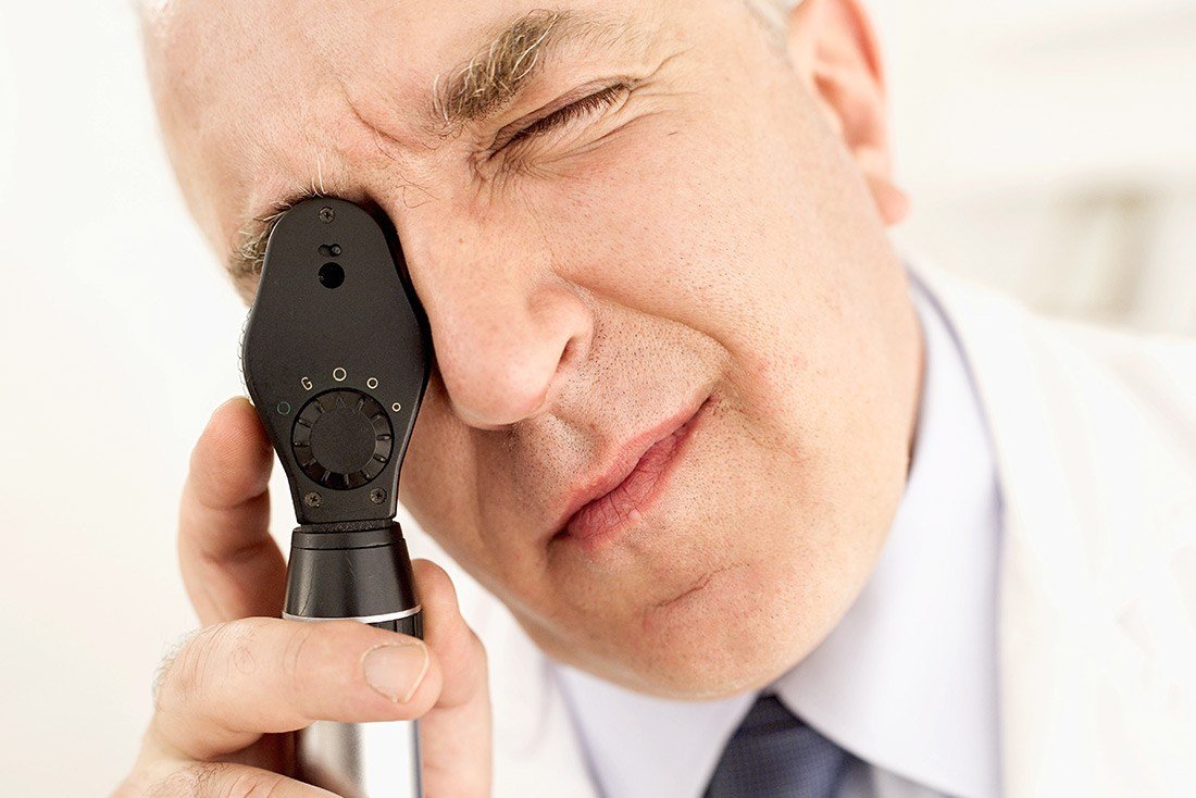 Why Do My Eyes Hurt When I Wear My Glasses? KEMBEO