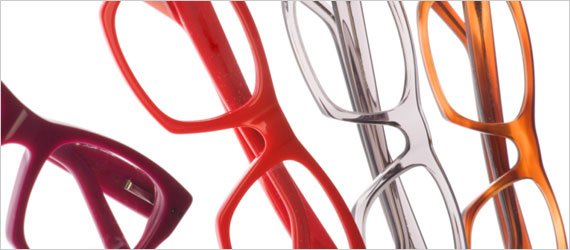 Buy Eyeglasses Online: Pick a Frame That Suits You