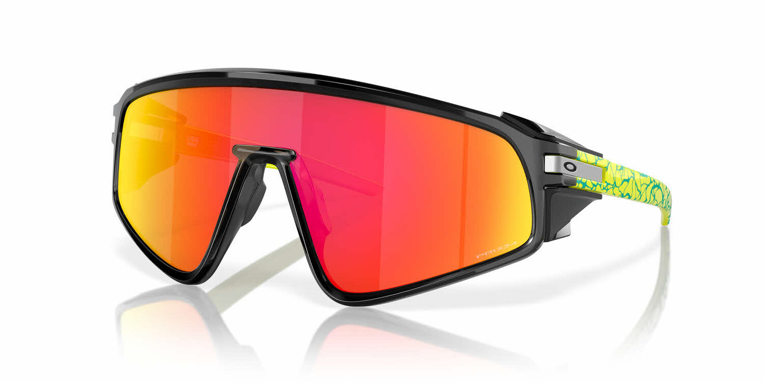 Visit Sunglasses Oakley Latch Panel Image 1