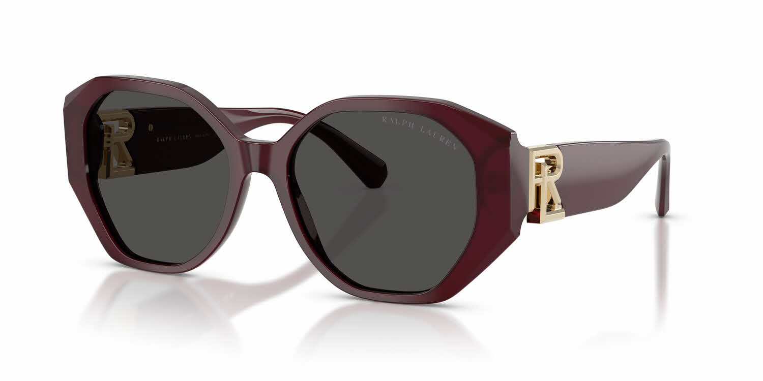Visit Sunglasses Ralph Lauren RL8220 Image 1